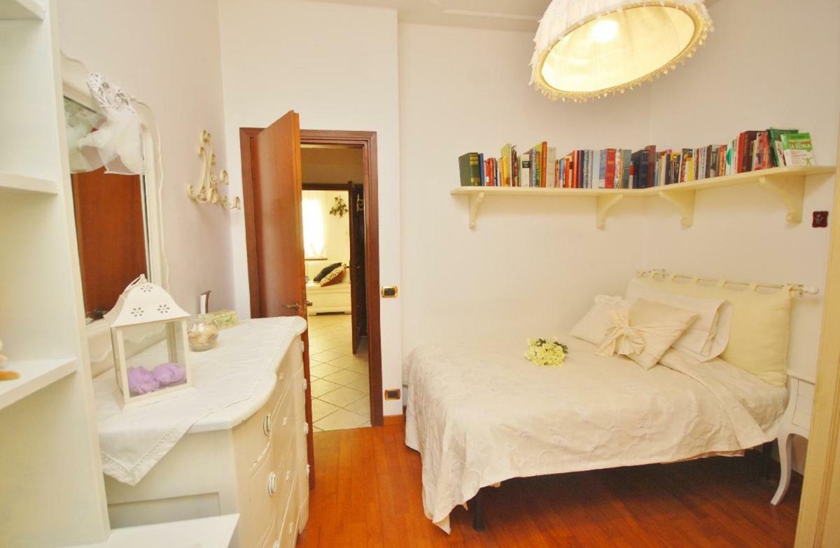 Raffinato Attico Vicino Al Mare Con Solarium Lido Di Camaiore Exterior photo